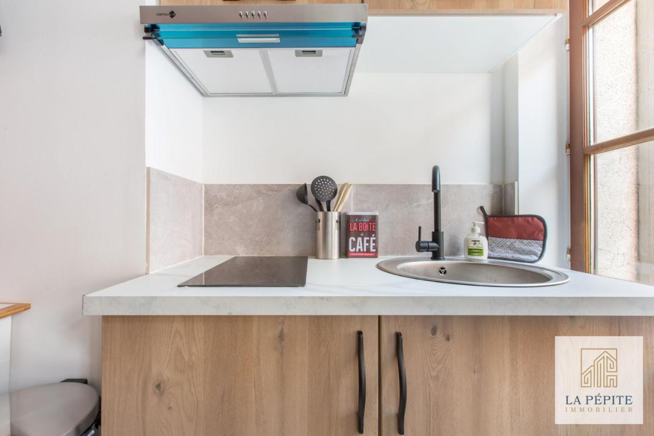 Residence Bastin ヴァランシエンヌ エクステリア 写真
